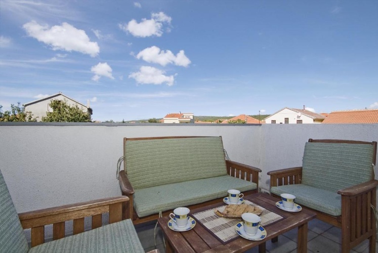 1 Bedroom Apartment with balcony and with panoramic view