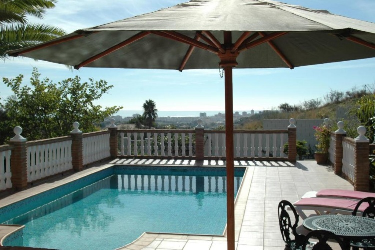 3 Bedrooms Villa