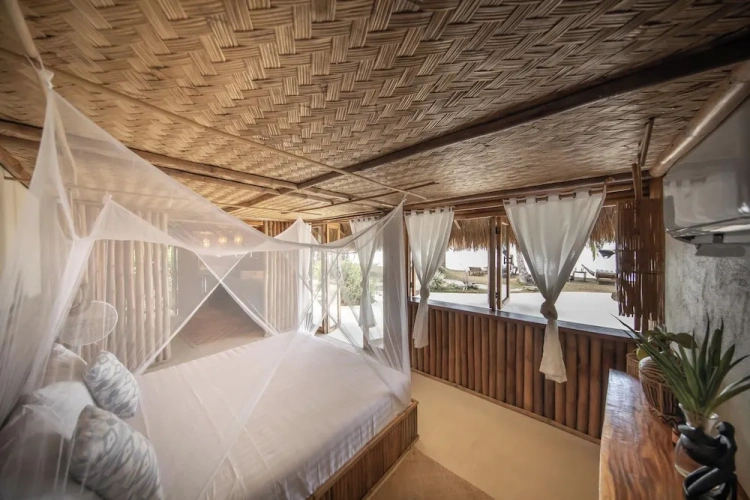 Standard Double room with pool view