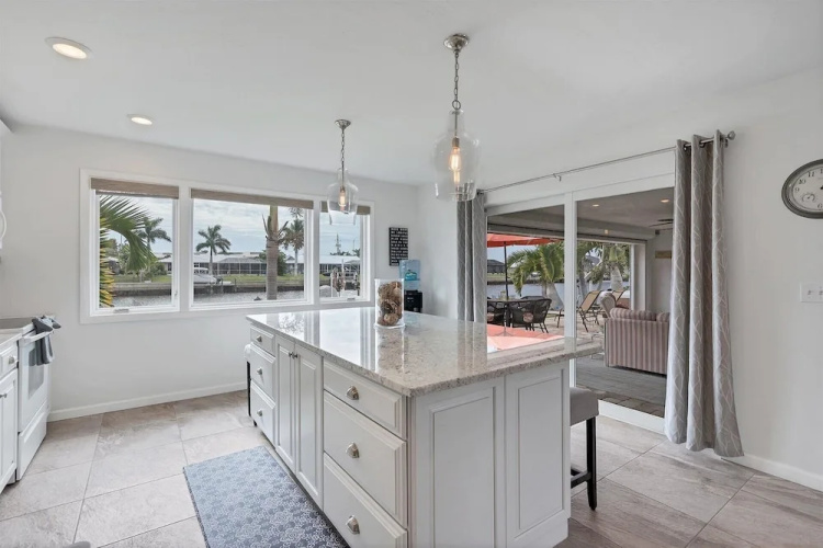 1231 Santana Court
