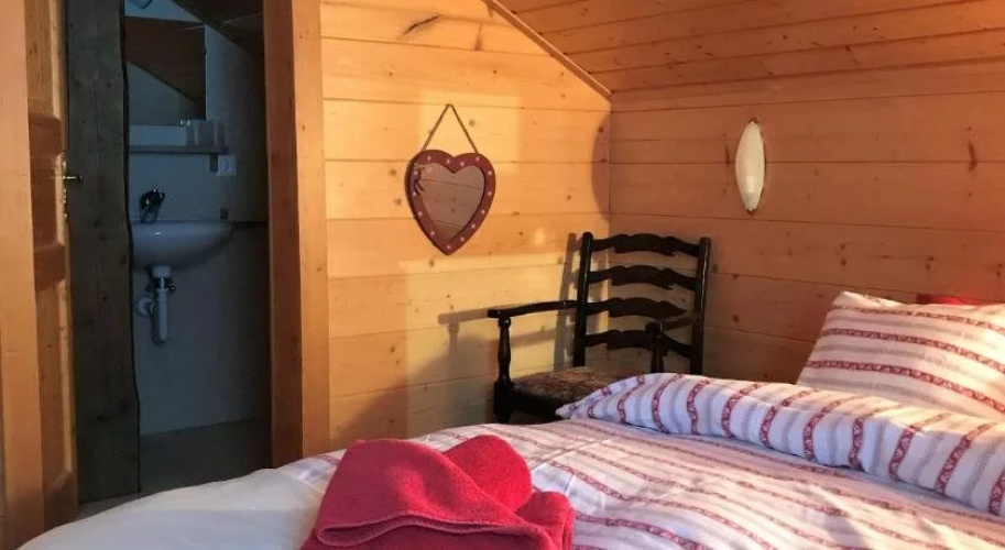 Chalet Cergnat Bed and Breakfast