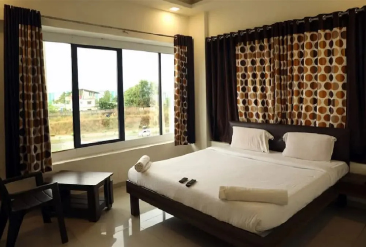 Hotel Krushna Express Inn