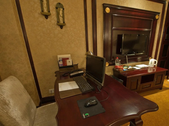 Chengdu Elite Hotel