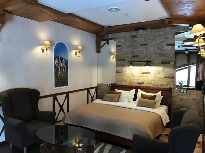 Hotel Myslyvskiy Dvir