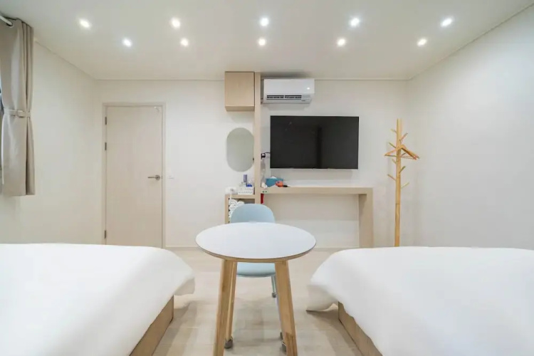 Hotel In