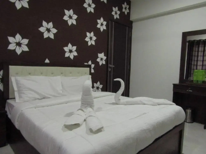 Hexa Homes Service Apartment