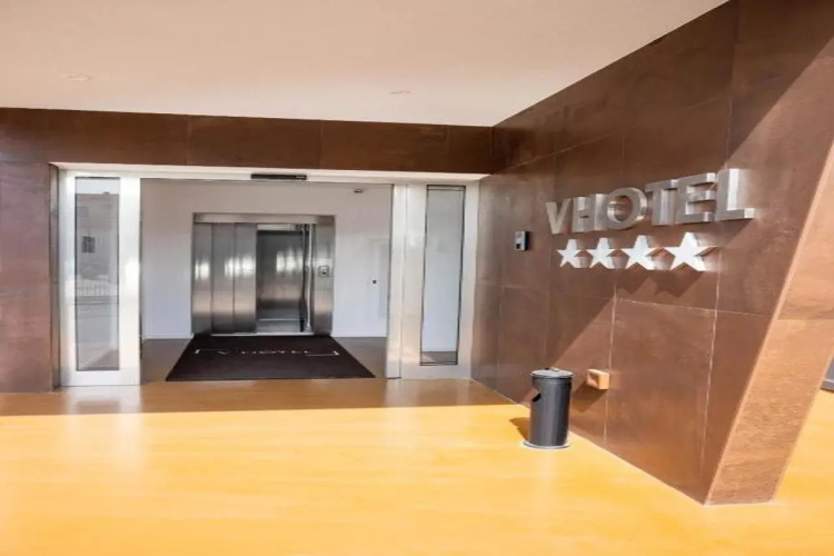 V Hotel