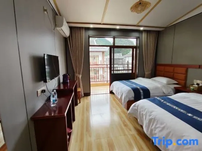 Deluxe Twin room with mountain view