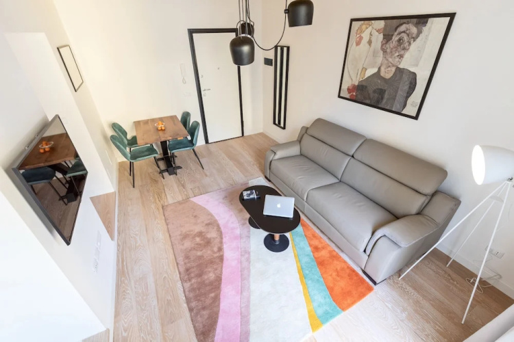 Luxury Apartments Piazza Cavour