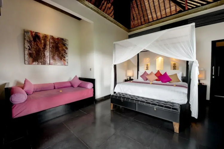 Villa Rumah Lotus