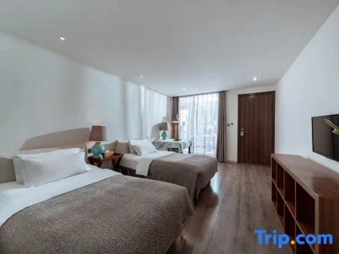 Standard Twin room with sea view