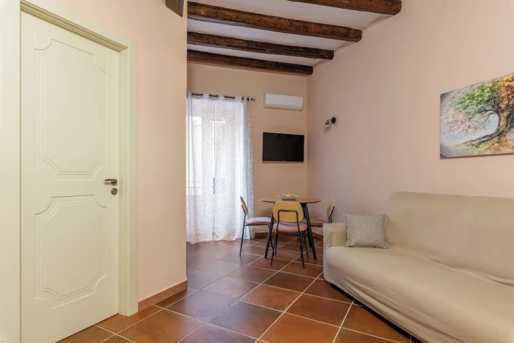 Classic Double Apartment with balcony