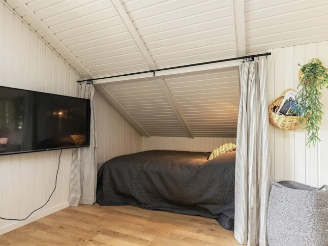 8 Person Holiday Home in Hojslev