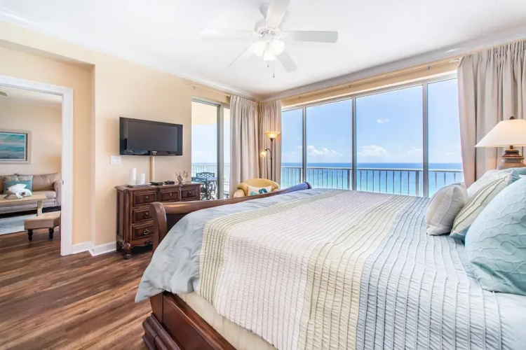 Boardwalk 1502 by RealJoy Vacations