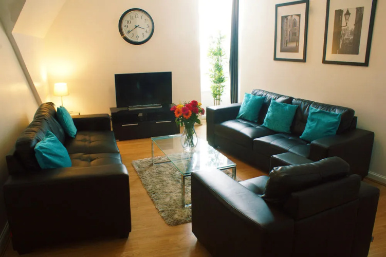 The Hansen Residence - The Citadel