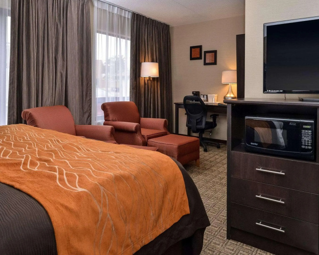 Comfort Inn Brampton