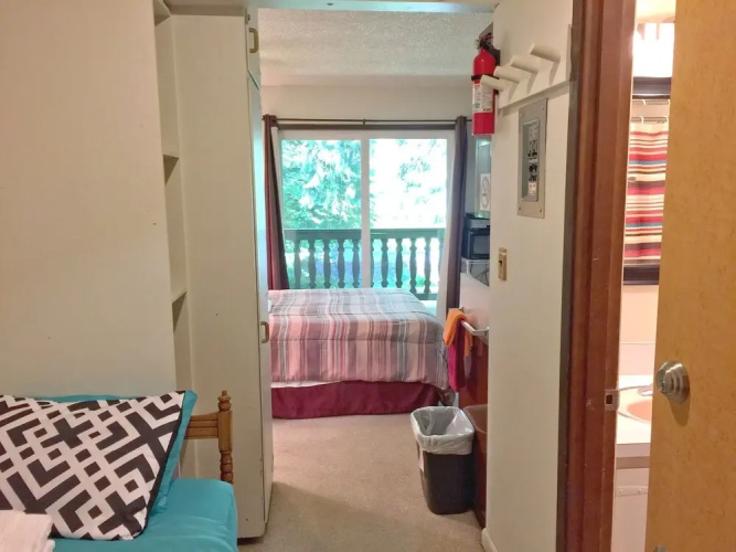 #09 - Snowline Lodge