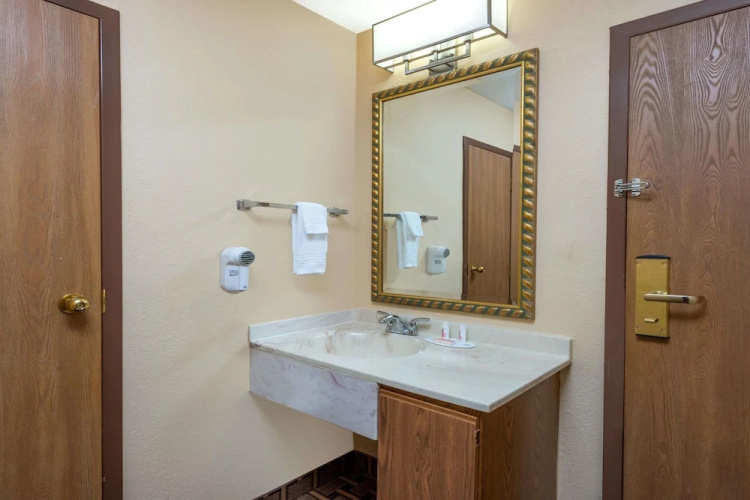 Econo Lodge