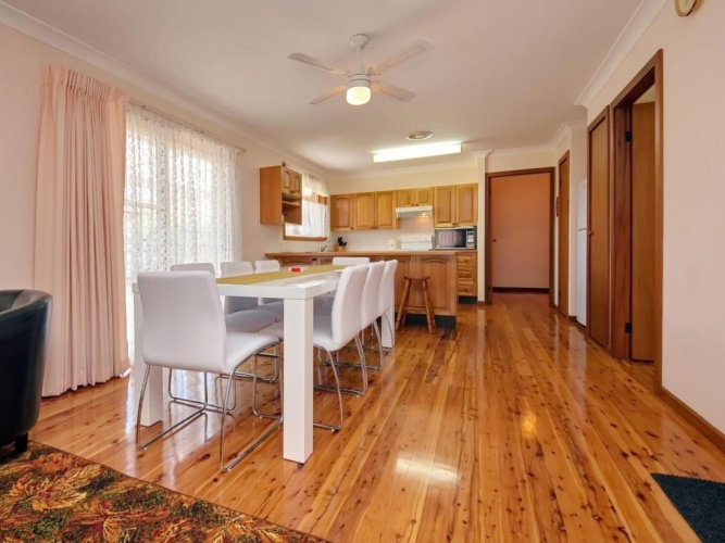 3 Bedrooms Cottage