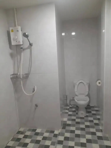 Tom Guest house