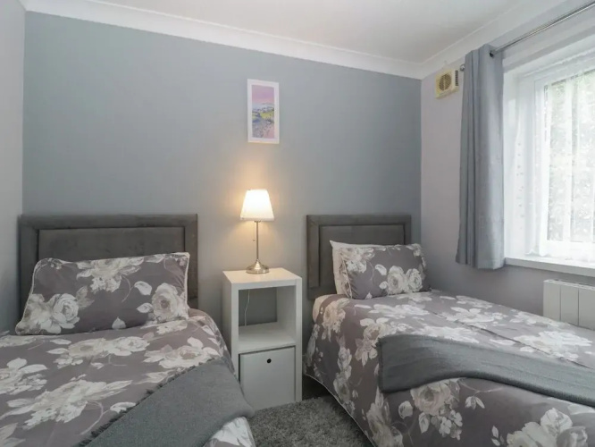 Flat 4, Big Tree Holiday Flats