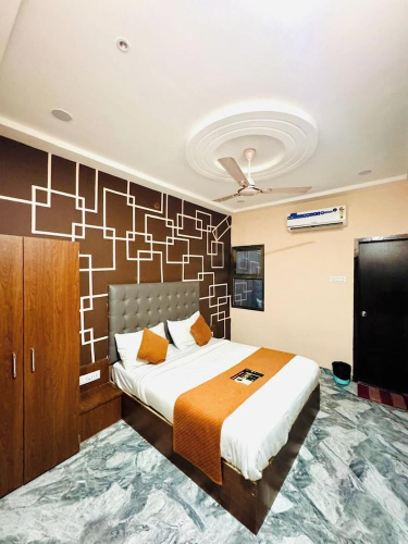 P2 Hotel