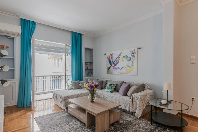 Apartment with balcony