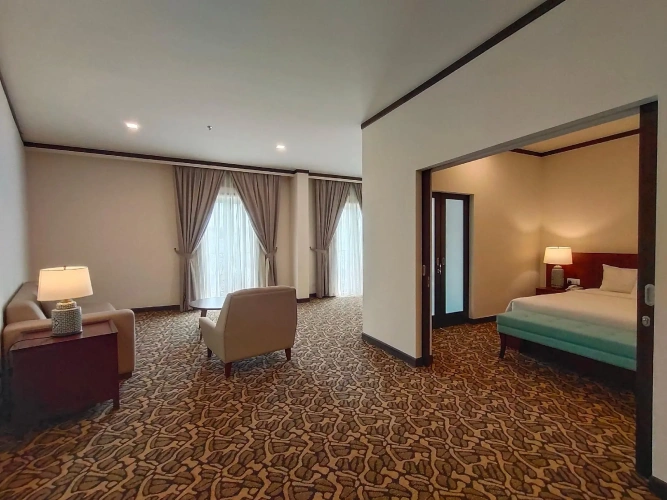 Deluxe Triple room