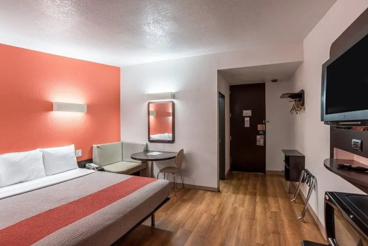 Ocotillo Apartments & Hotel