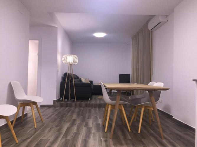 Apartment with sea view
