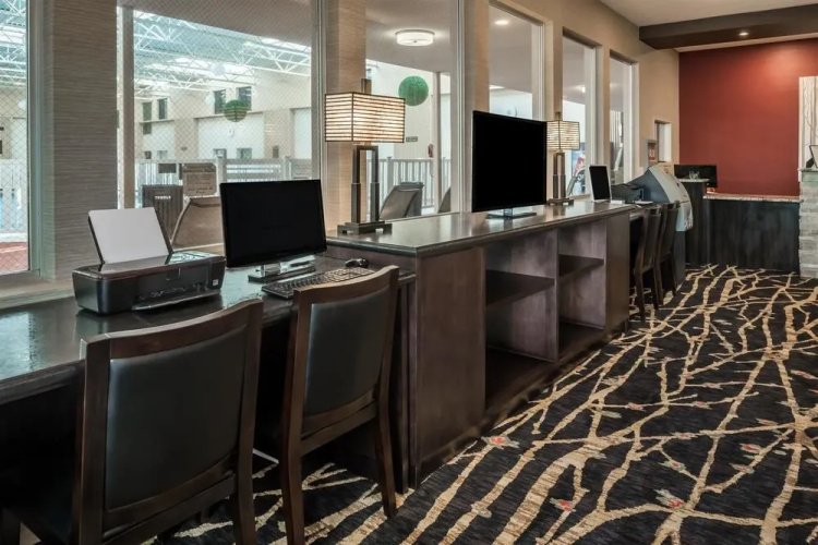 Ramada Grand Forks