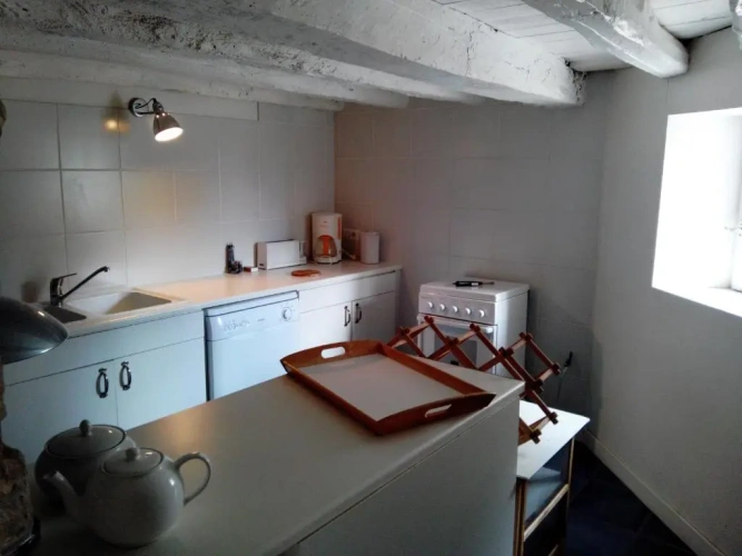 2 Bedrooms Cottage