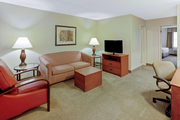 1 Bedroom Double Suite