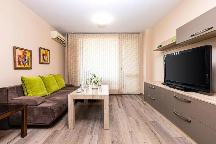 Beige and Purple - Two 1-BDR Apartments in Plovdiv