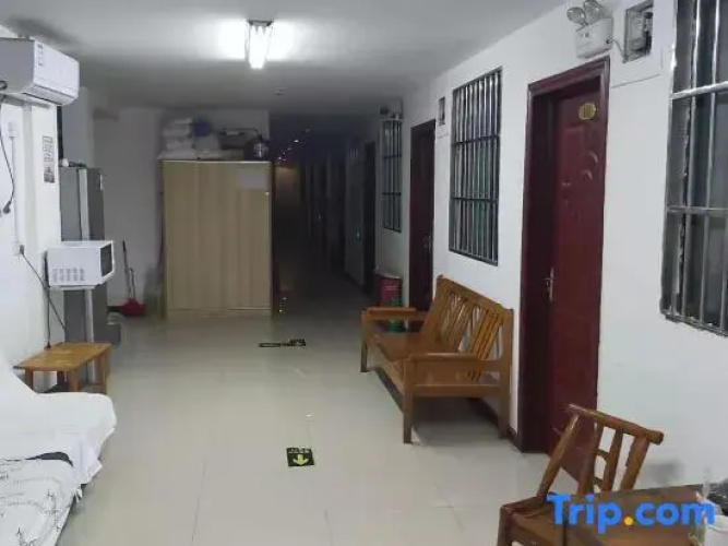 Jiudu Youth Hostel