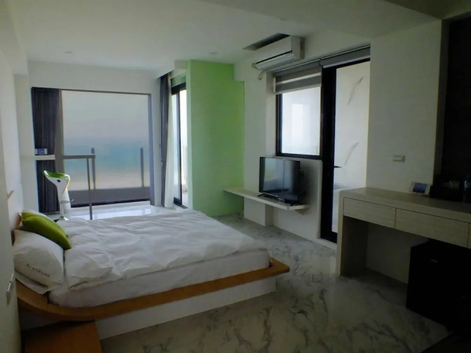 Beach Front Villa(漫步白沙渡假會館)