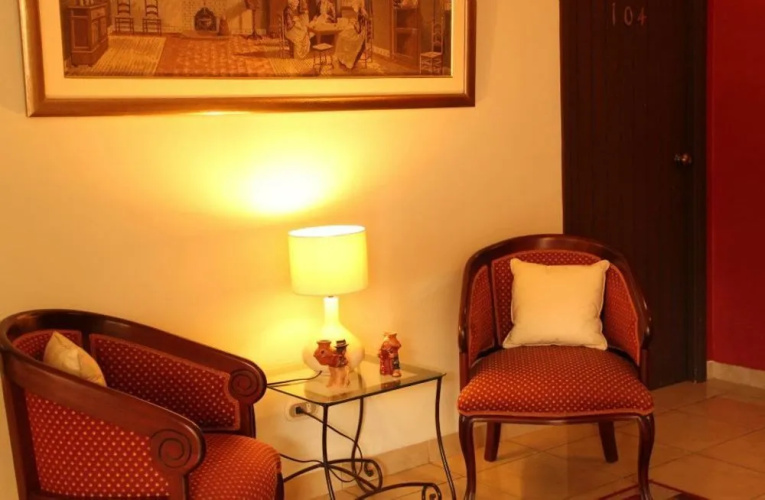 Suites Antique Apart Hotel