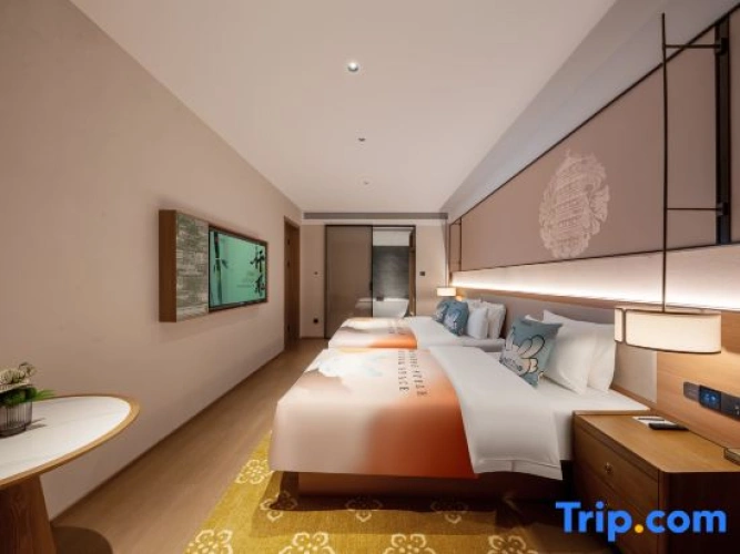 2 Bedrooms Family Suite