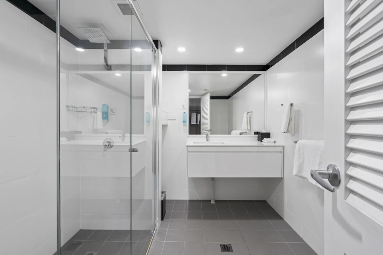 Alpha Sovereign Hotel photo 11