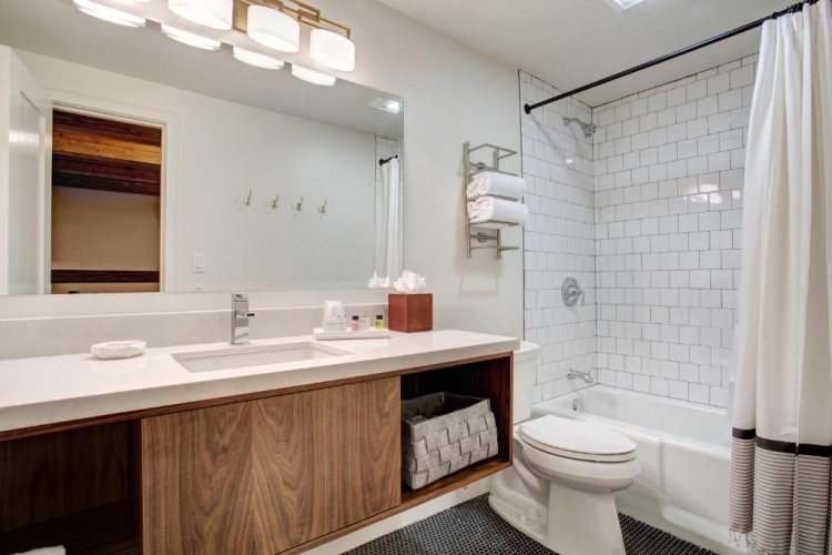 Superior Quadruple room