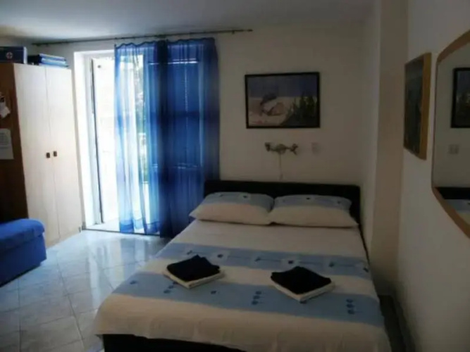 Studio Apartment Vedran Blu