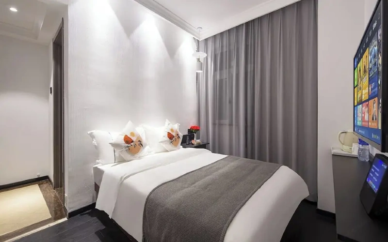 Economy Twin room with city view