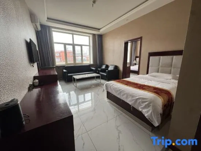 Deluxe Suite