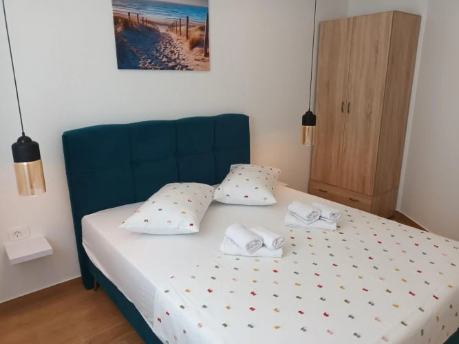 Apartmani Tolj