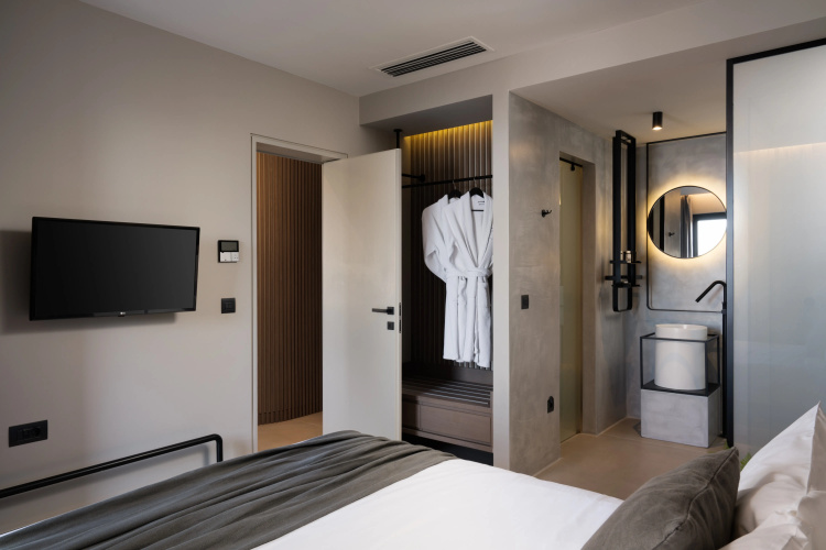 Apikia Santorini Suites - Adults Only