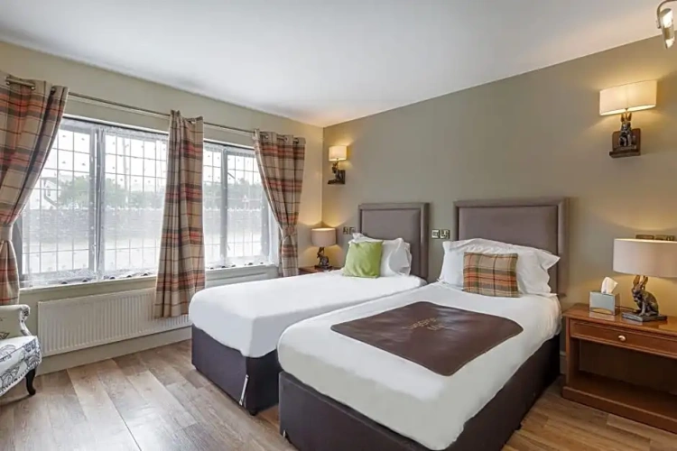Superior Twin room