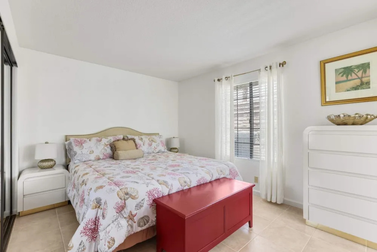 2BR 2BA Stylish Palm Springs Condo