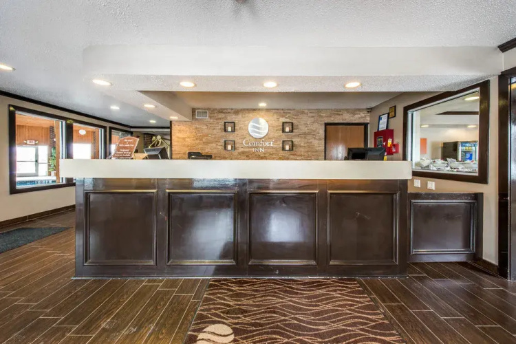 Baymont Inn & Suites Weirton