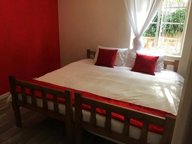 Wanderlust Adventures - Hostel/Backpacker