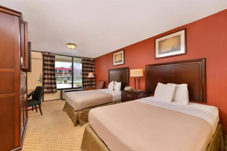 North Villa Inn